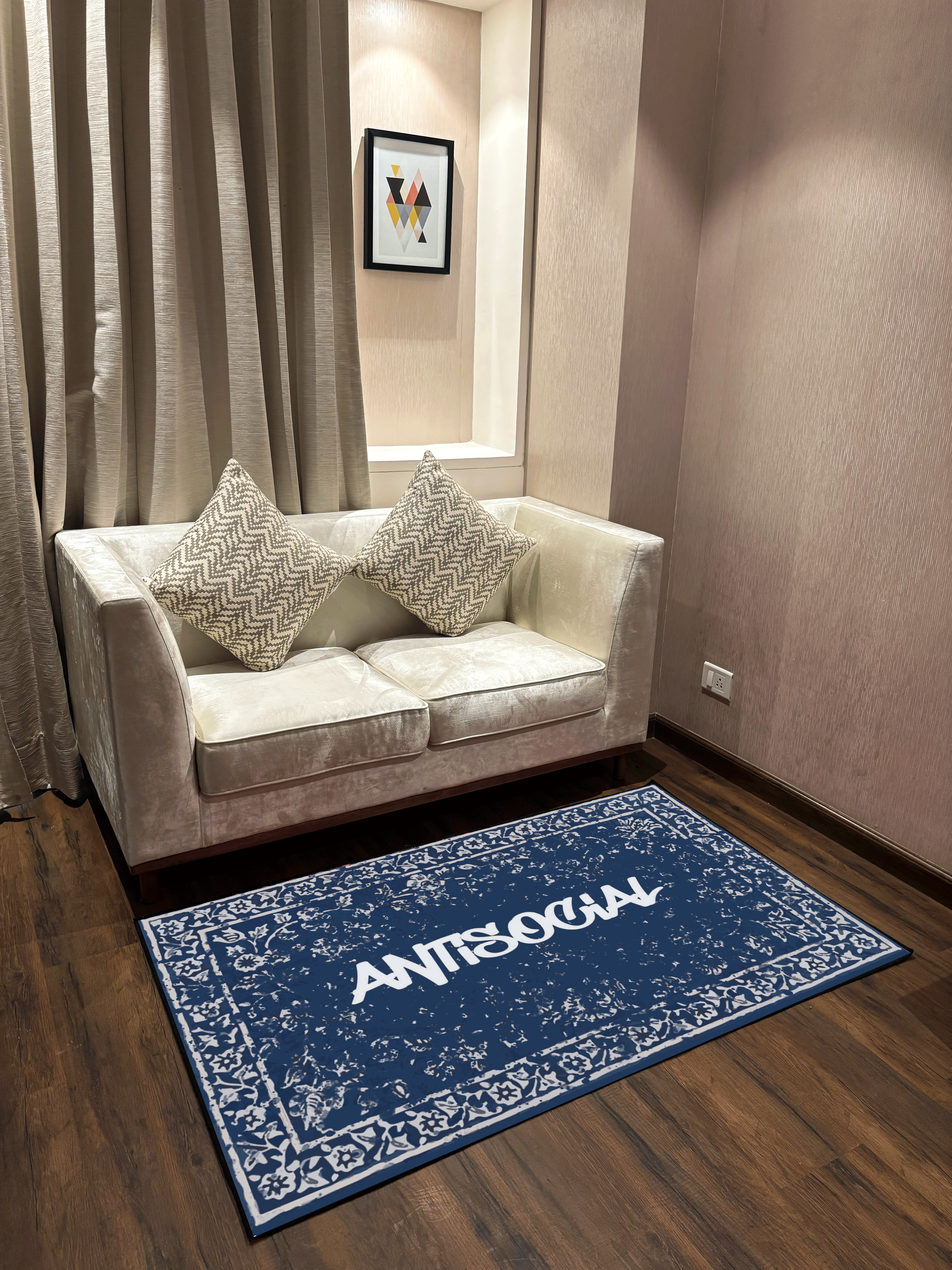 Anti Social Traditional design Washable Rug