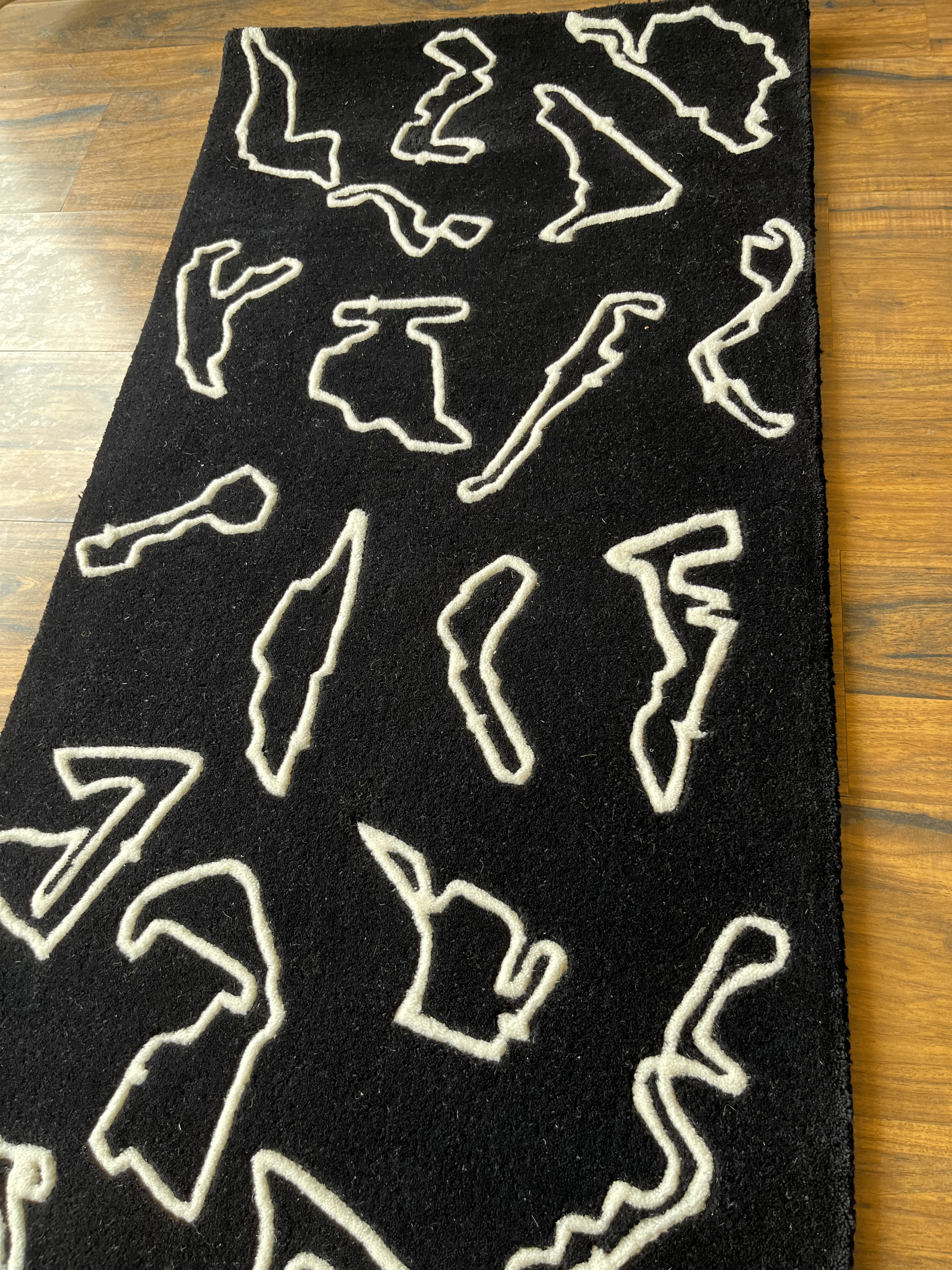 f1 circuits Rug