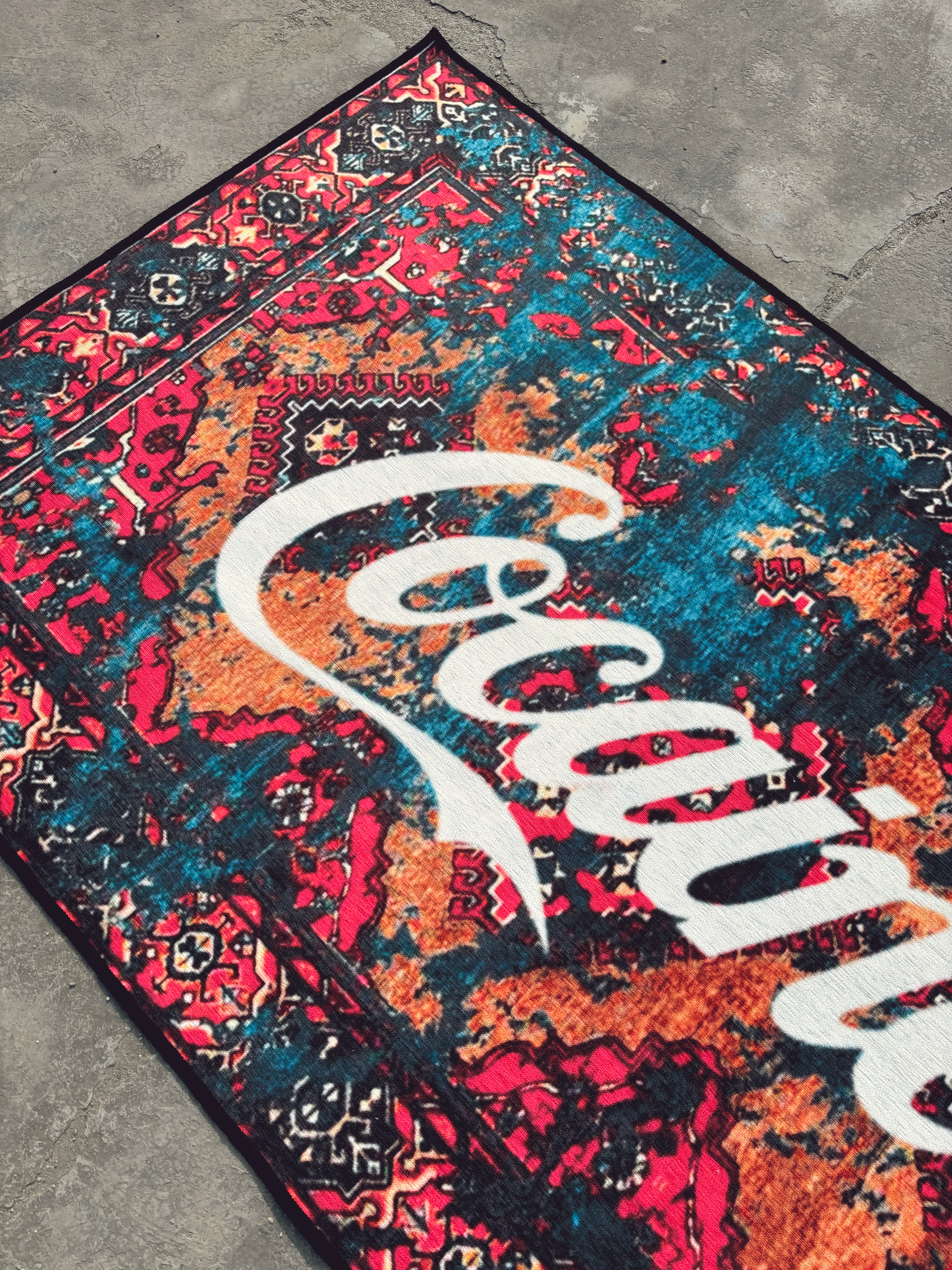 Cool Traditional design mix Washable Rug